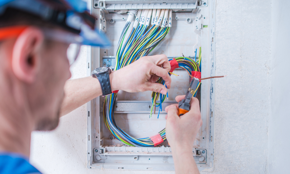 Repair and Replacement Service - Inlight Electric - Salem - Oregon 003